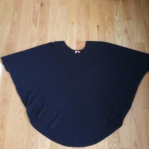 100% cashmere navy "batwing" poncho